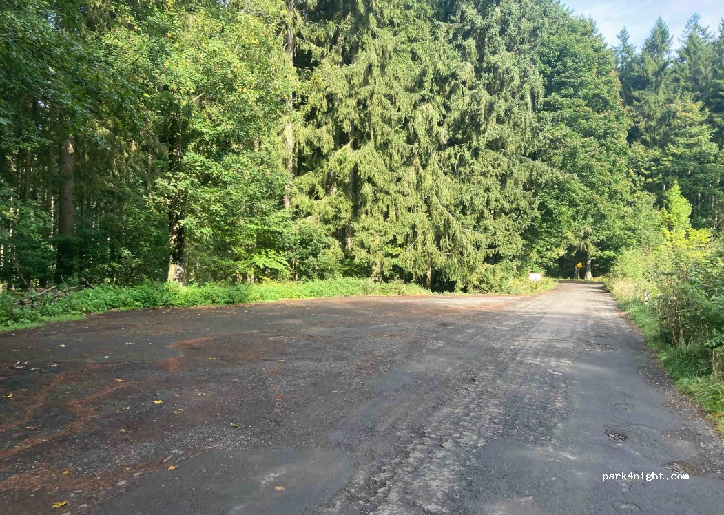 (353 01) Mariánské Lázně - Unnamed Road — foto