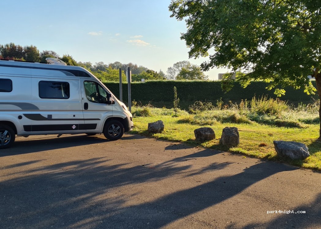 (21310) Mirebeau-sur-Bèze - 18 Chemin de la Tour — foto