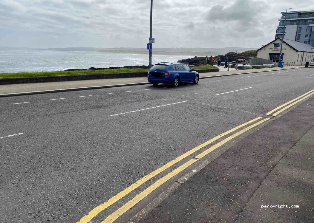 (BT56 8AP) Portrush - 6 Bath Road — foto