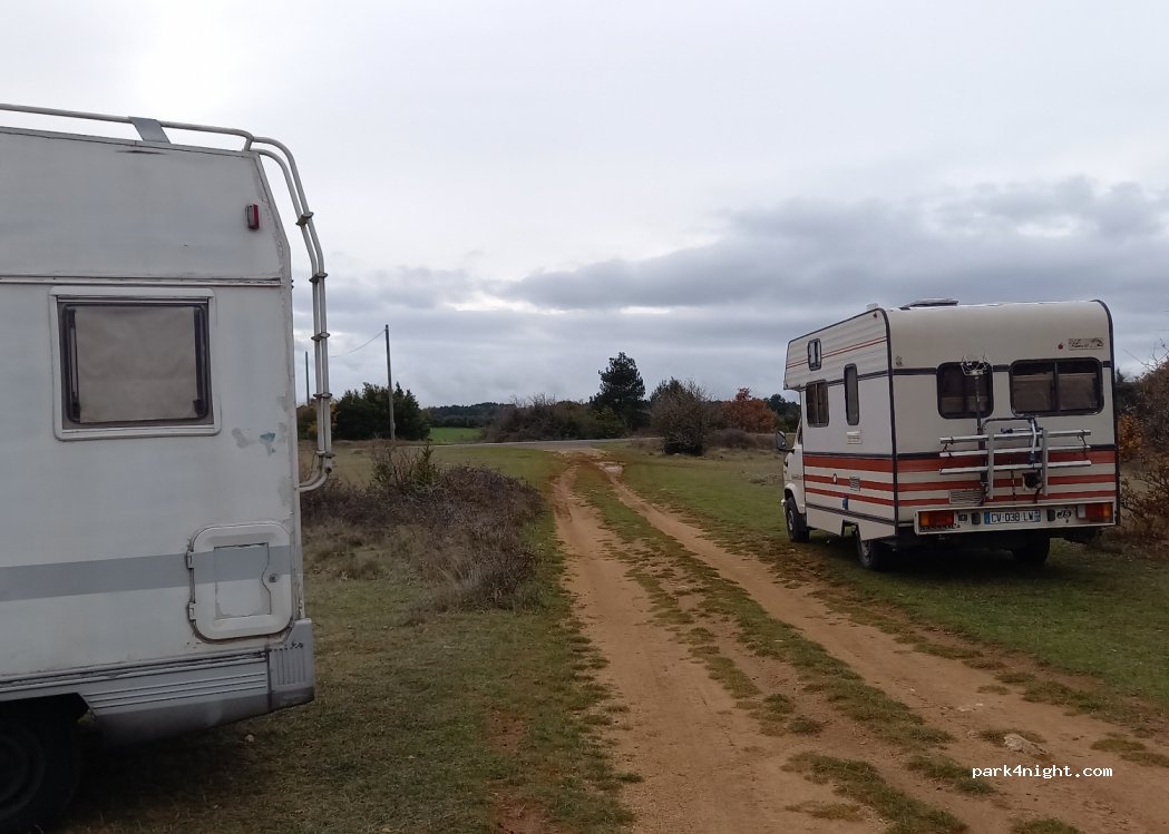 (12230) La Couvertoirade - D55 — foto 3