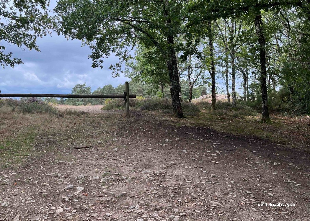 (23800) Colondannes - Unnamed Road — foto 2