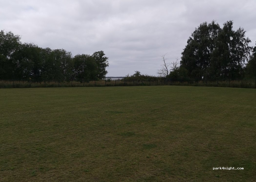 Stellplatz Yachthafen Peenemünde — foto