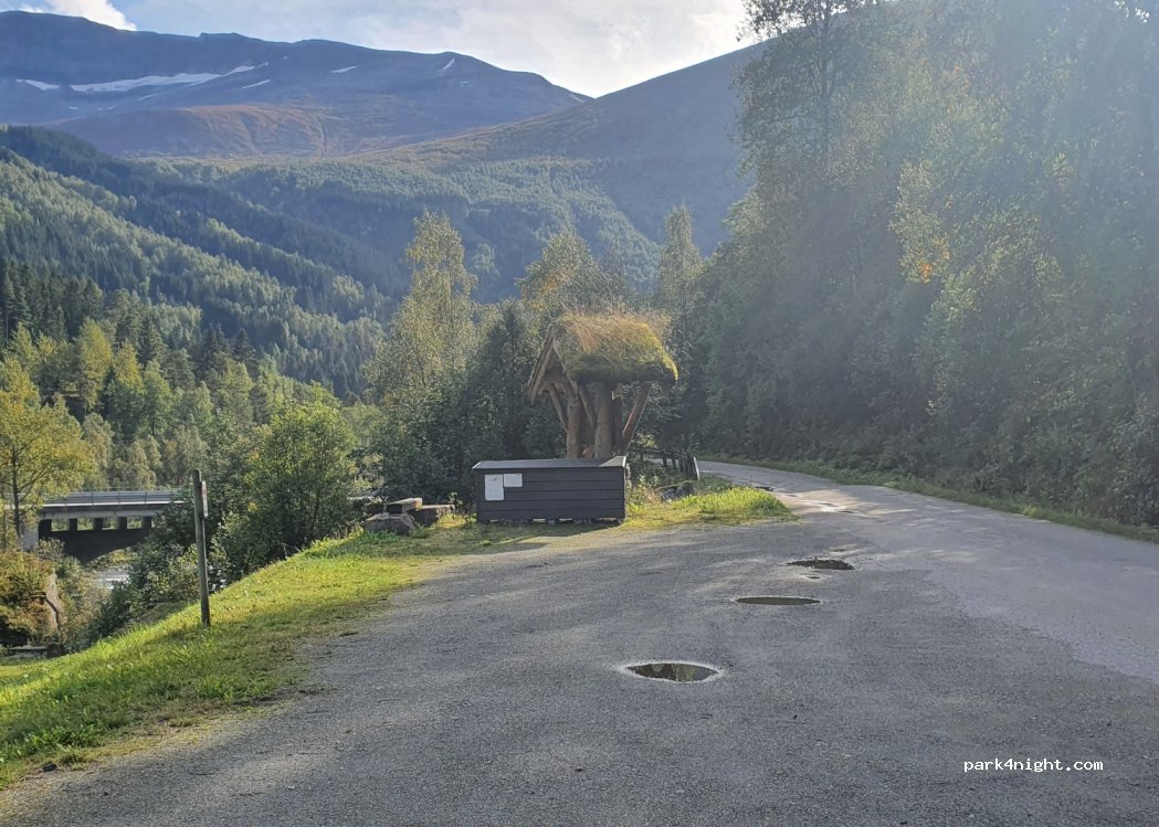 (6210) Valldal - 13 Berlia — foto 2