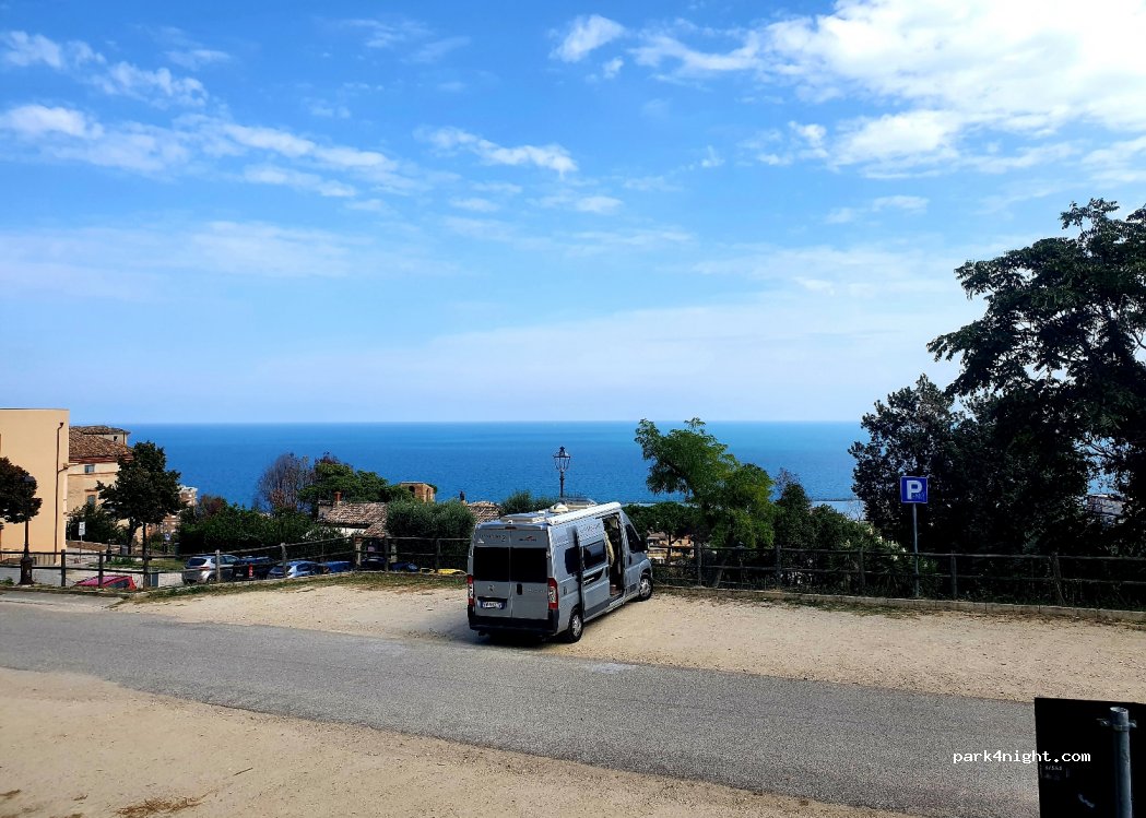 (63066) Grottammare - 13 Via Palmaroli — foto