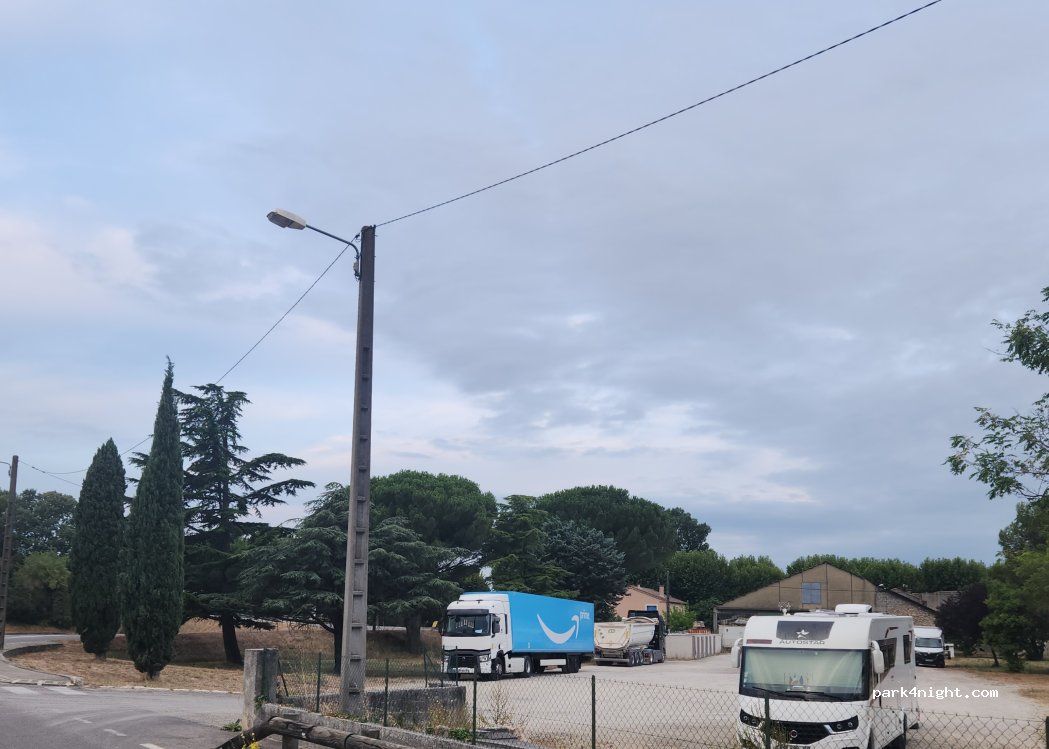 (84840) Lapalud - 14 Rue des Mûriers — foto 4