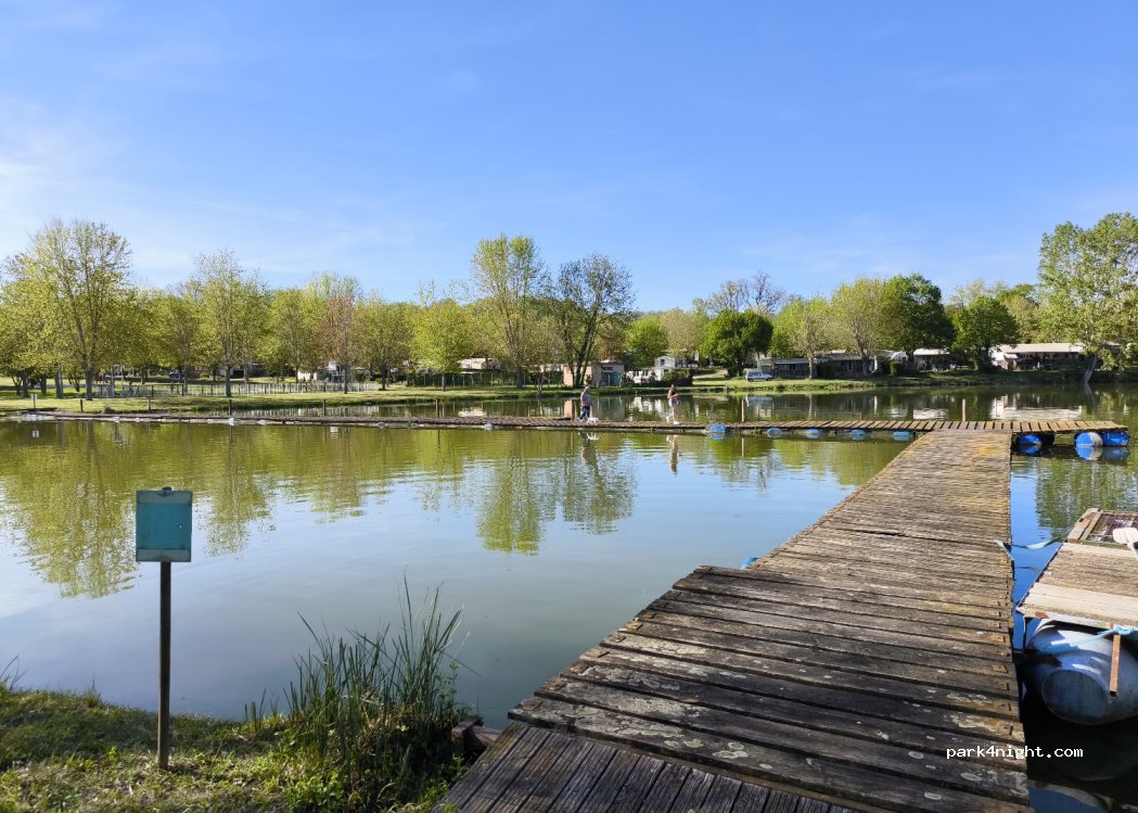 Camping L'île aux perdrix — foto