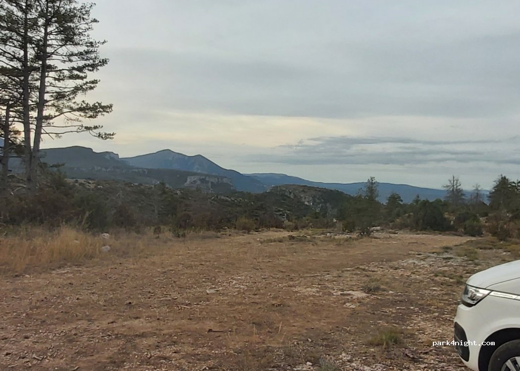 (04360) Moustiers-Sainte-Marie - Unnamed Road — foto 2
