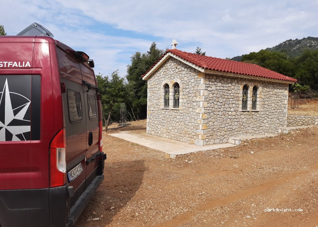 (250 06) Valimi - Eparchiaki Odos Feneou - Akratas — foto