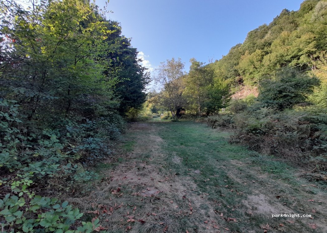 (5462) Stokite - Unnamed Road — foto