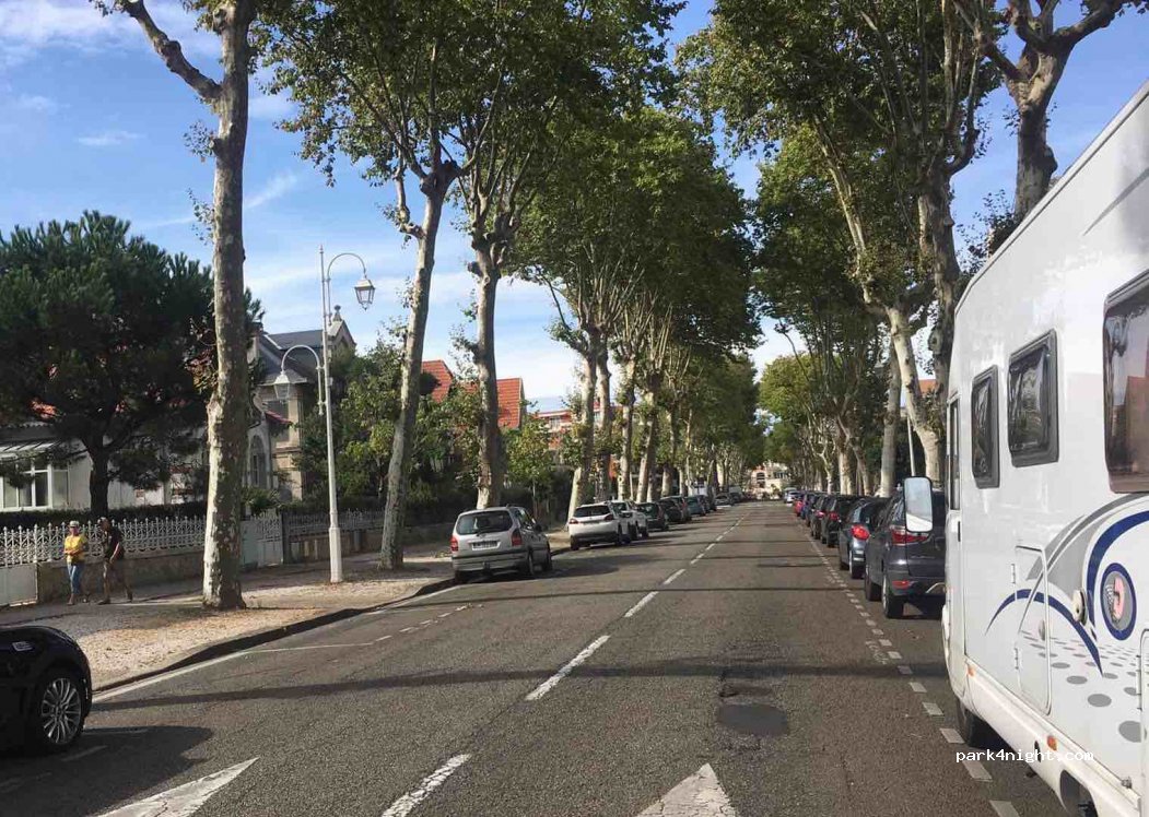 (33120) Arcachon - 37 Avenue Nelly Deganne — foto