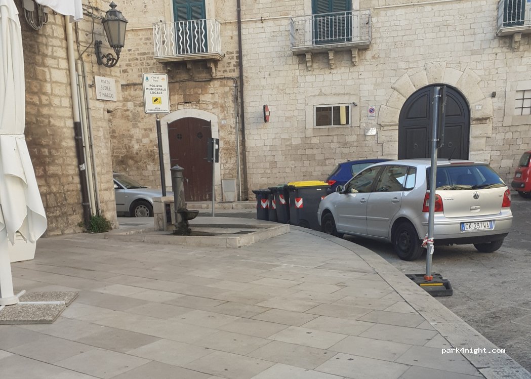 (76125) Trani - 7 Via Ognissanti — foto