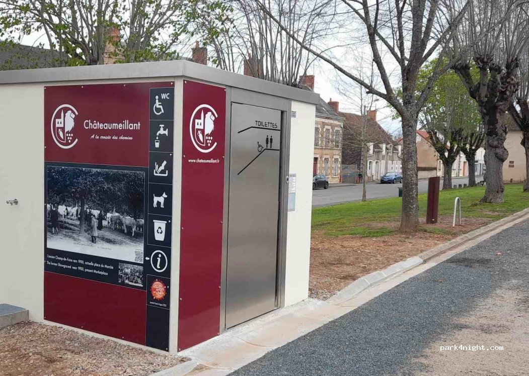 (18370) Châteaumeillant - 953 Place de la Résistance — foto 4