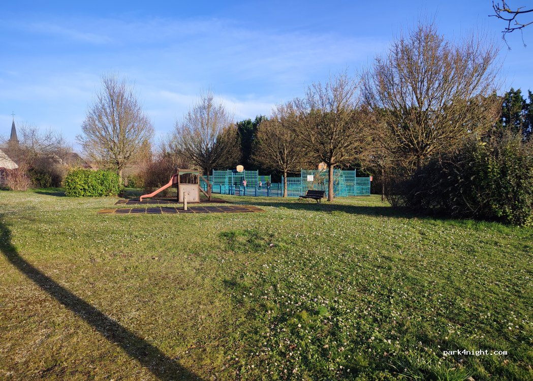 (18130) Jussy-Champagne - 37 Route de Bourges — foto 2