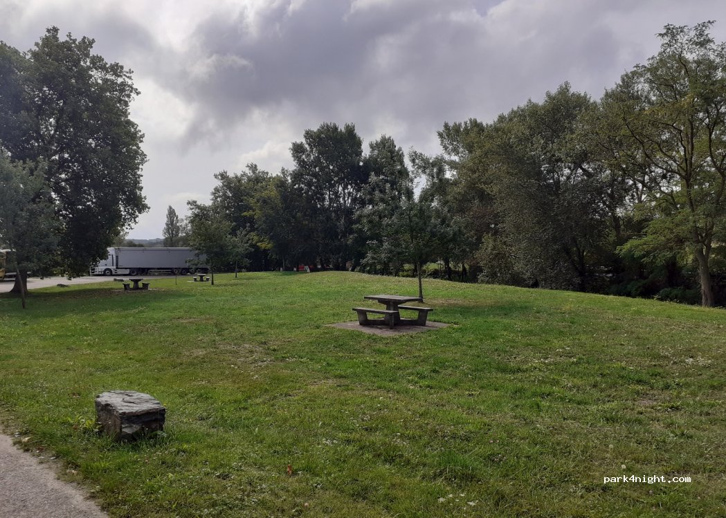 (11270) Saint-Julien-de-Briola - D119 — foto