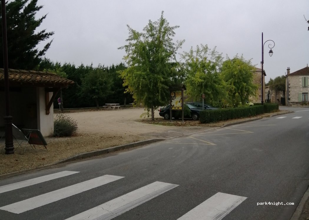 (16240) Brettes - 18 D9 — foto