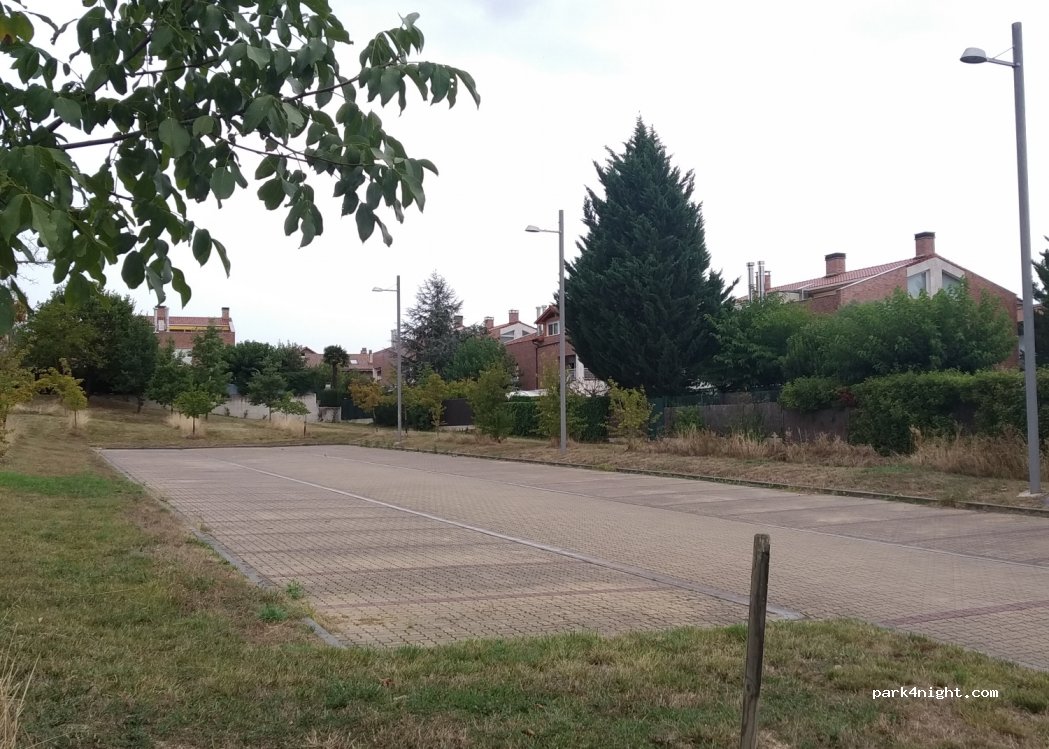 (31192) Mutilva Alta - 54 Calle Estrada — foto