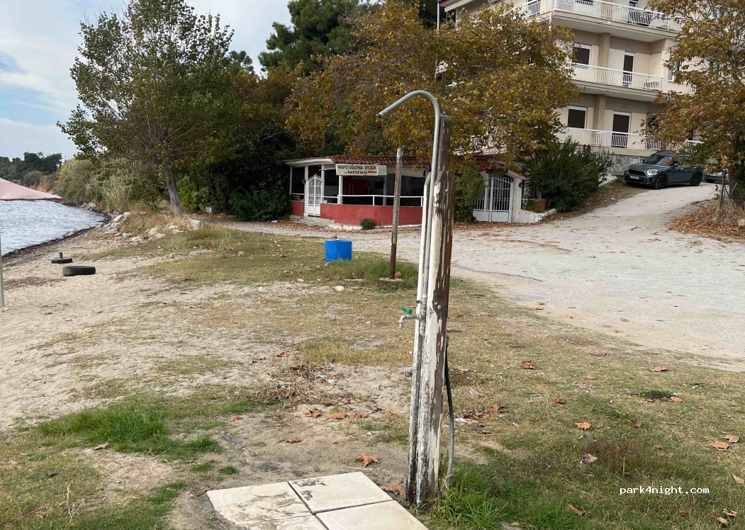 (570 04) Ν - 1 Politechniou — foto 4