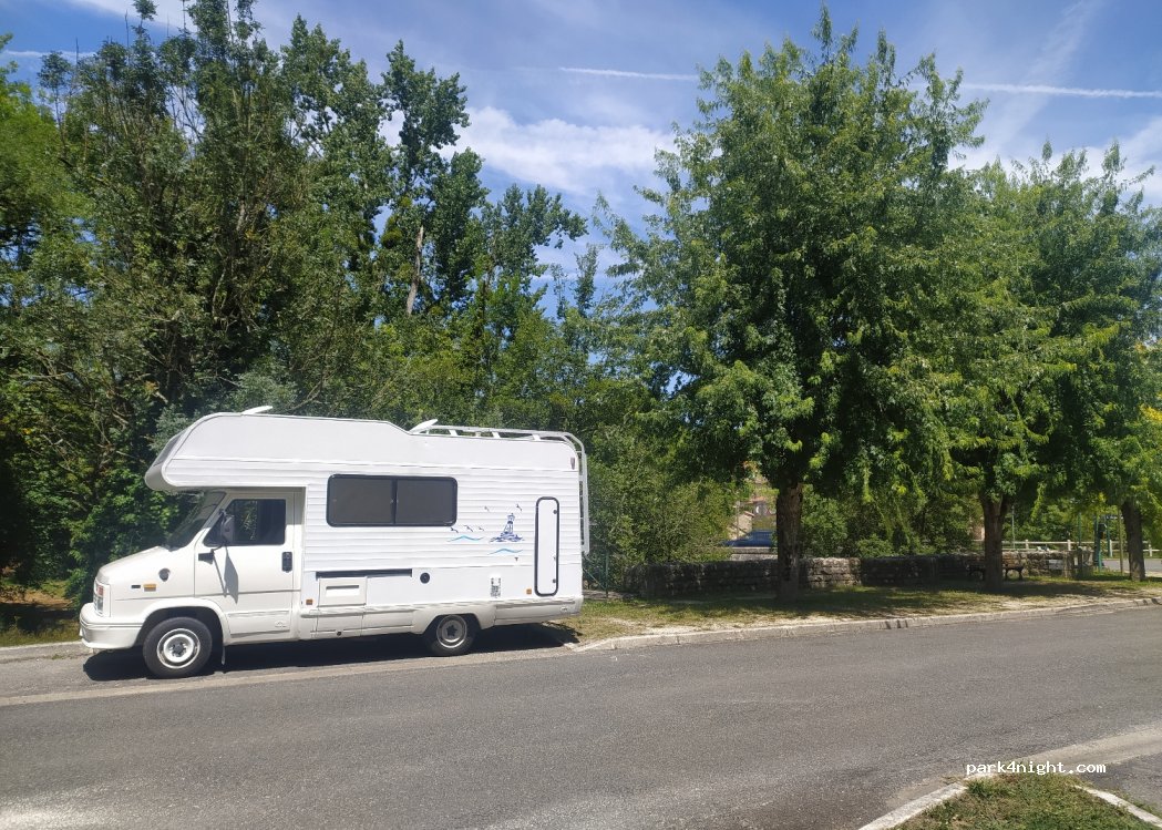 (16700) Nanteuil-en-Vallée - Rue du Val d’Argentor — foto 2