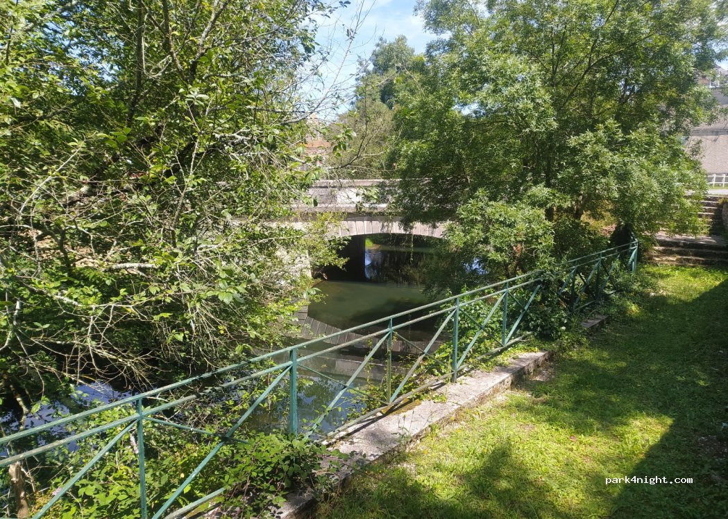 (16700) Nanteuil-en-Vallée - Rue du Val d’Argentor — foto 3
