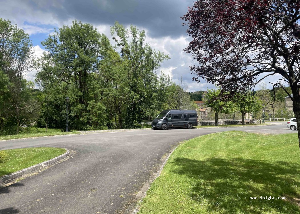 (16700) Nanteuil-en-Vallée - Rue du Val d’Argentor — foto 4