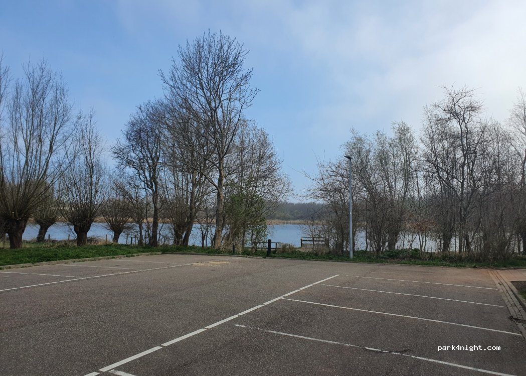 (3251 LW) Stellendam - 42 Zuiderdiepstraatweg — foto 2
