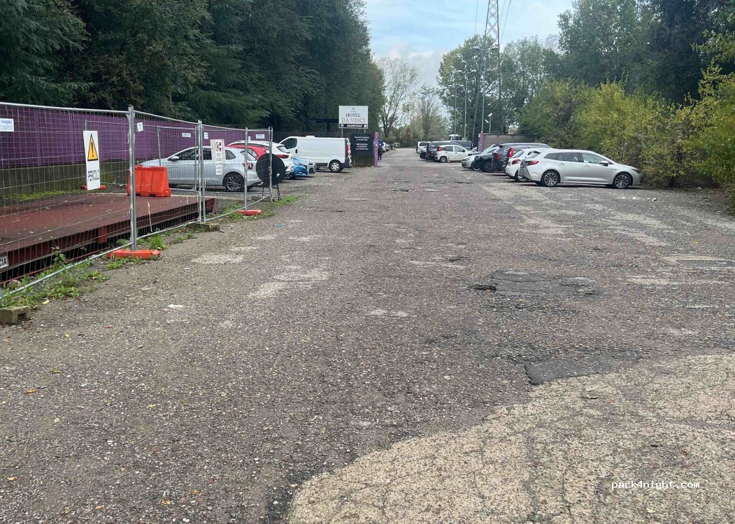 (20161) Milano - Via Antonio Oroboni — foto 2