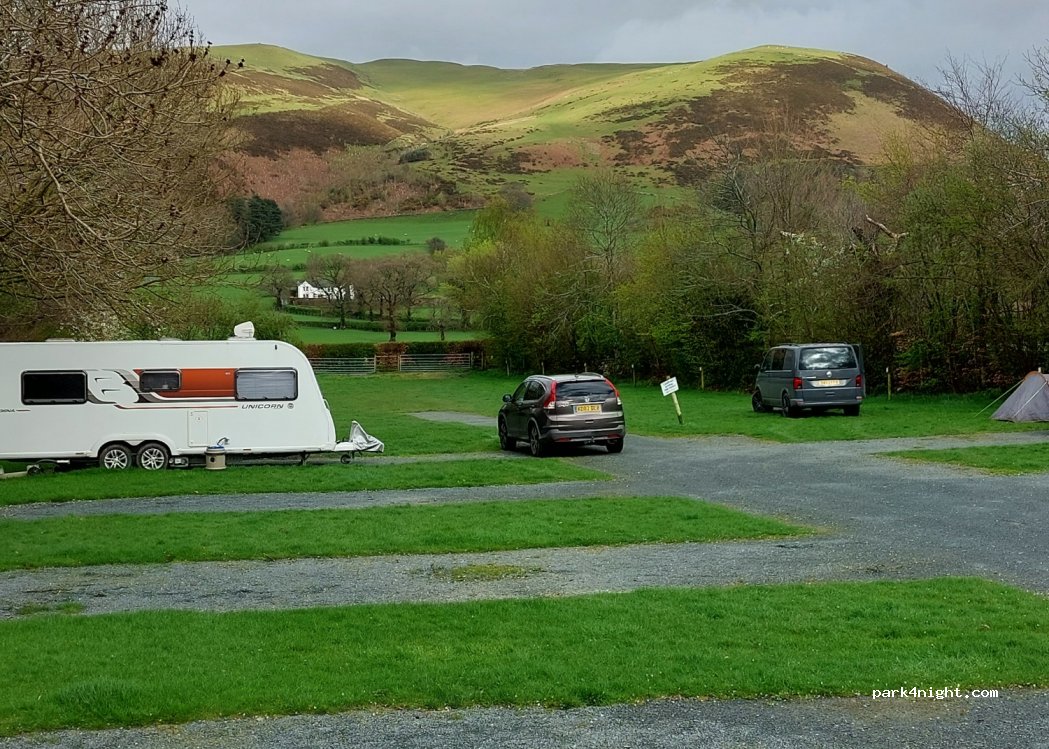 Camping at The Wheatsheaf — foto 4