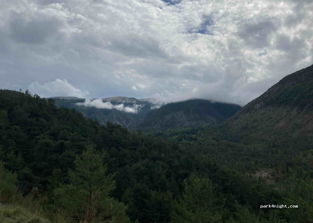 (04140) Saint-Martin-lès-Seyne - 5 D900C — foto