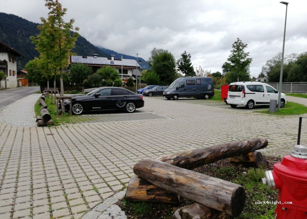 (82490) Farchant - 4 Loisachstraße — foto