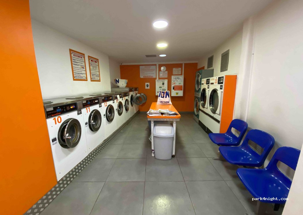(83300) Draguignan - 4 Rue du Dragon — foto