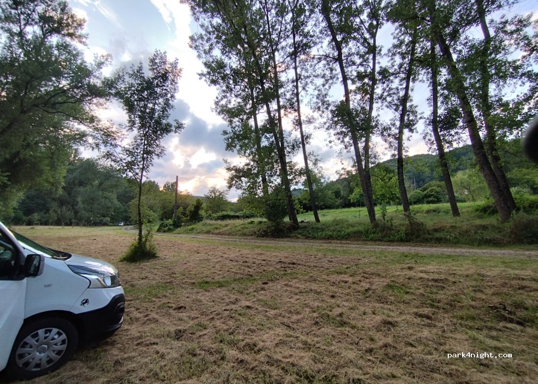 (12300) Saint-Parthem - La Soulairie — foto 4
