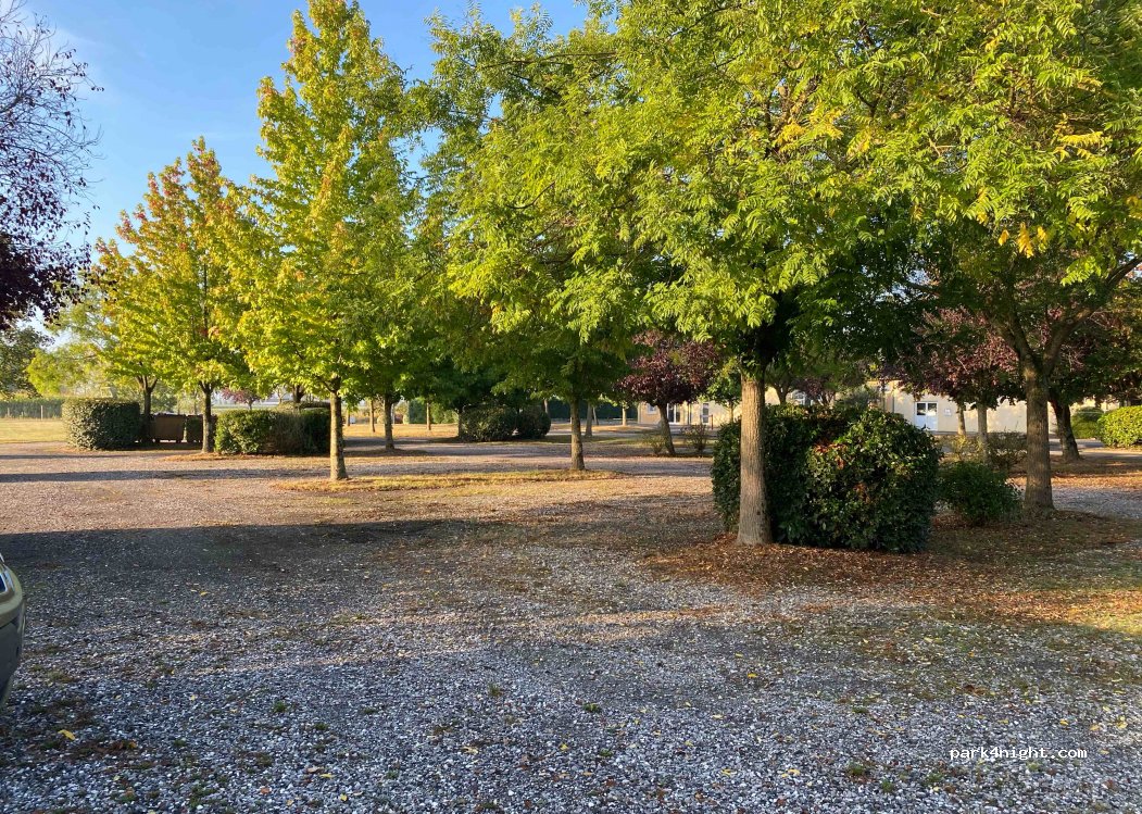 (40800) Latrille - 280 Route de Saint-Agnet — foto