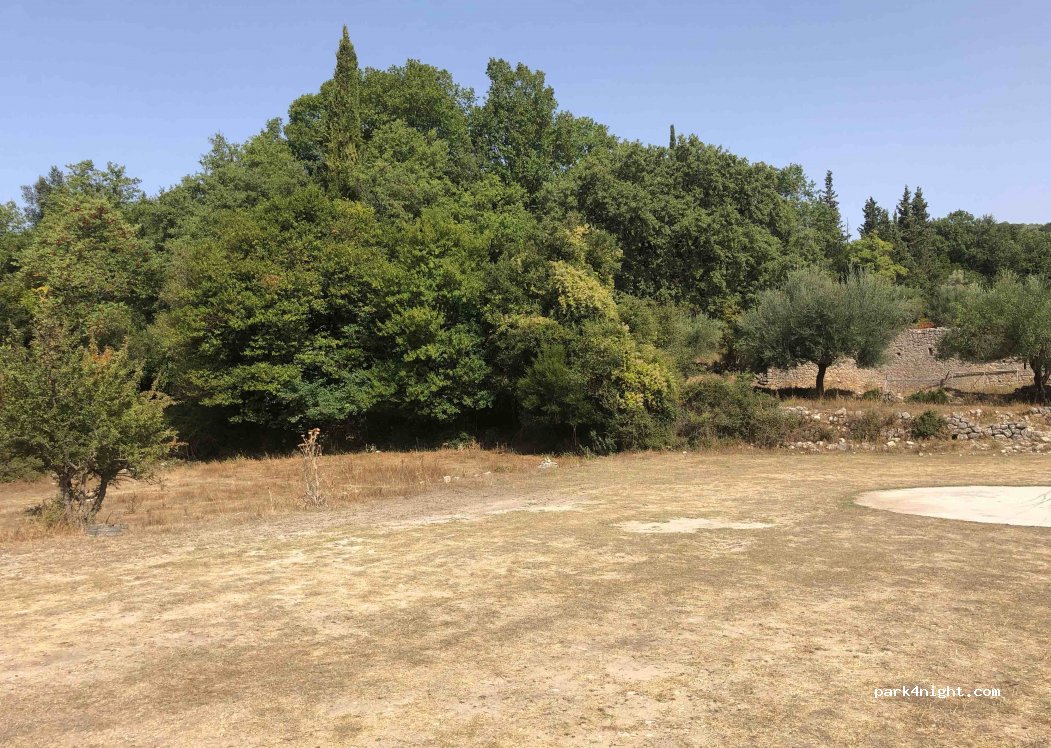 (310 80) Lefkada - Unnamed Road — foto 2
