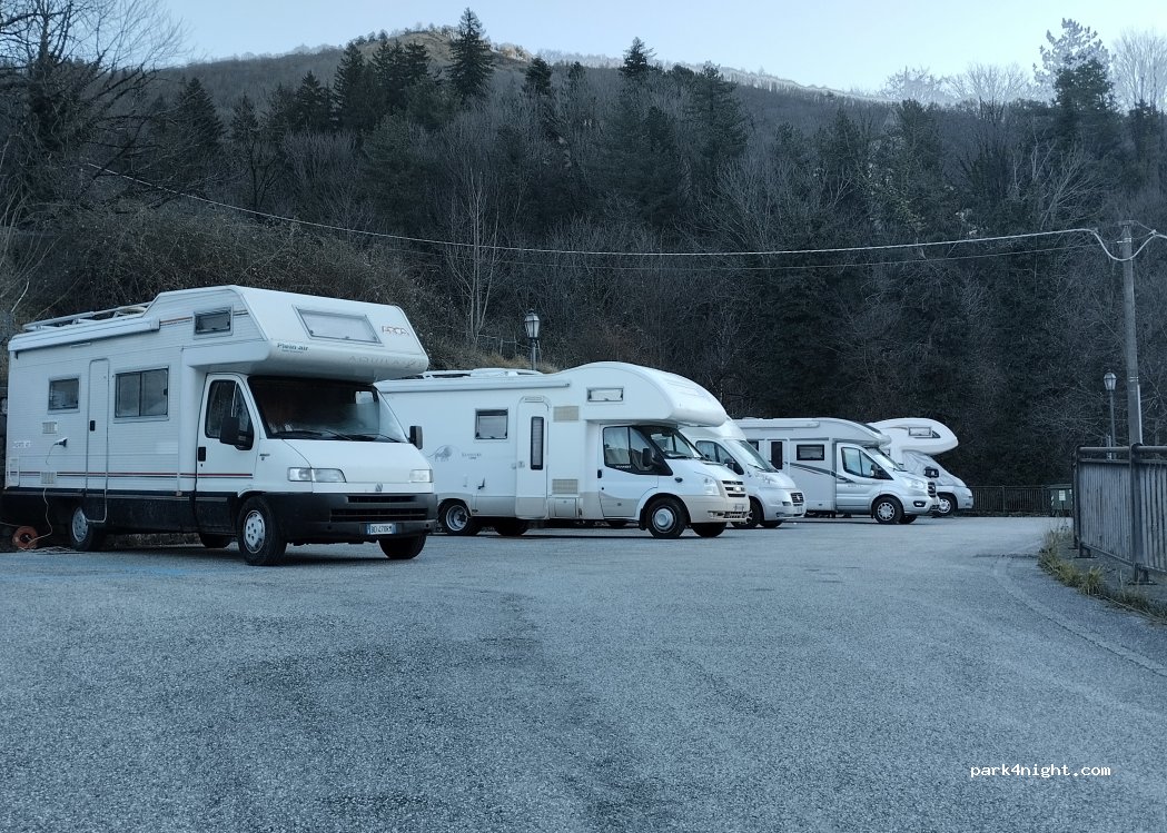 Area Sosta Camper Cutigliano — foto 5