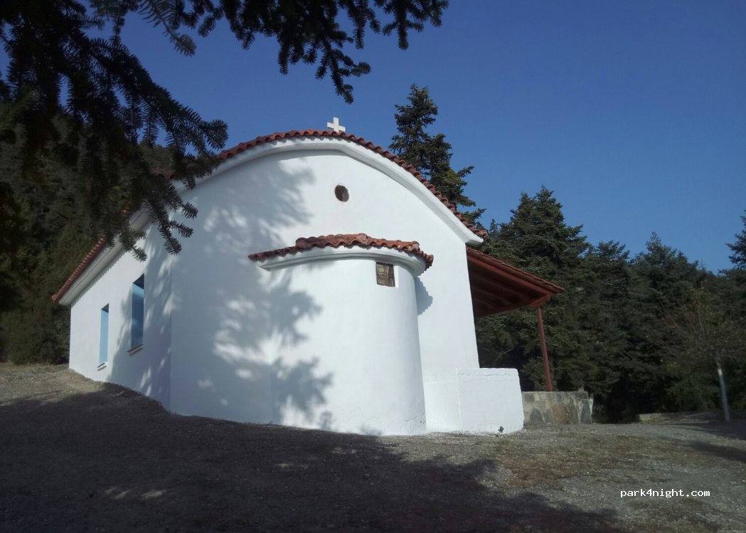 (220 01) Voria Kinouria - Unnamed Road — foto 2
