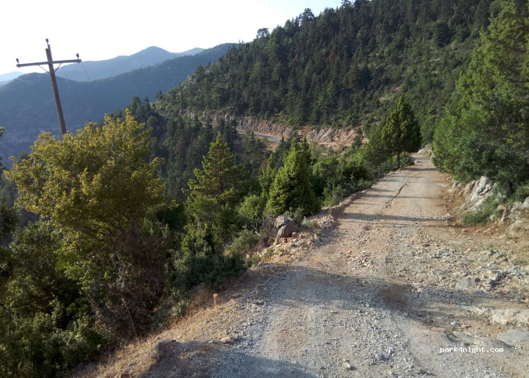 (220 01) Voria Kinouria - Unnamed Road — foto 3