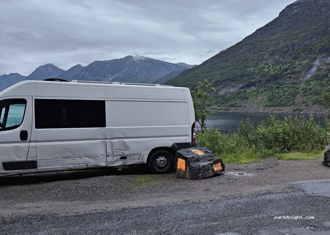 (9388) Troms og Finnmark fylke - Sekundær Fylkesveg 275 — foto 3