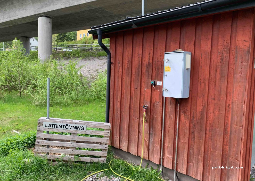 (891 31) Örnsköldsvik - 4 Magasinsgatan — foto 2
