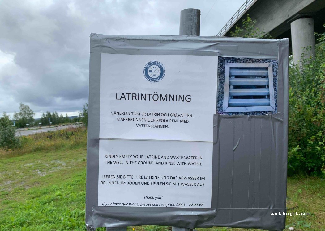 (891 31) Örnsköldsvik - 4 Magasinsgatan — foto 3