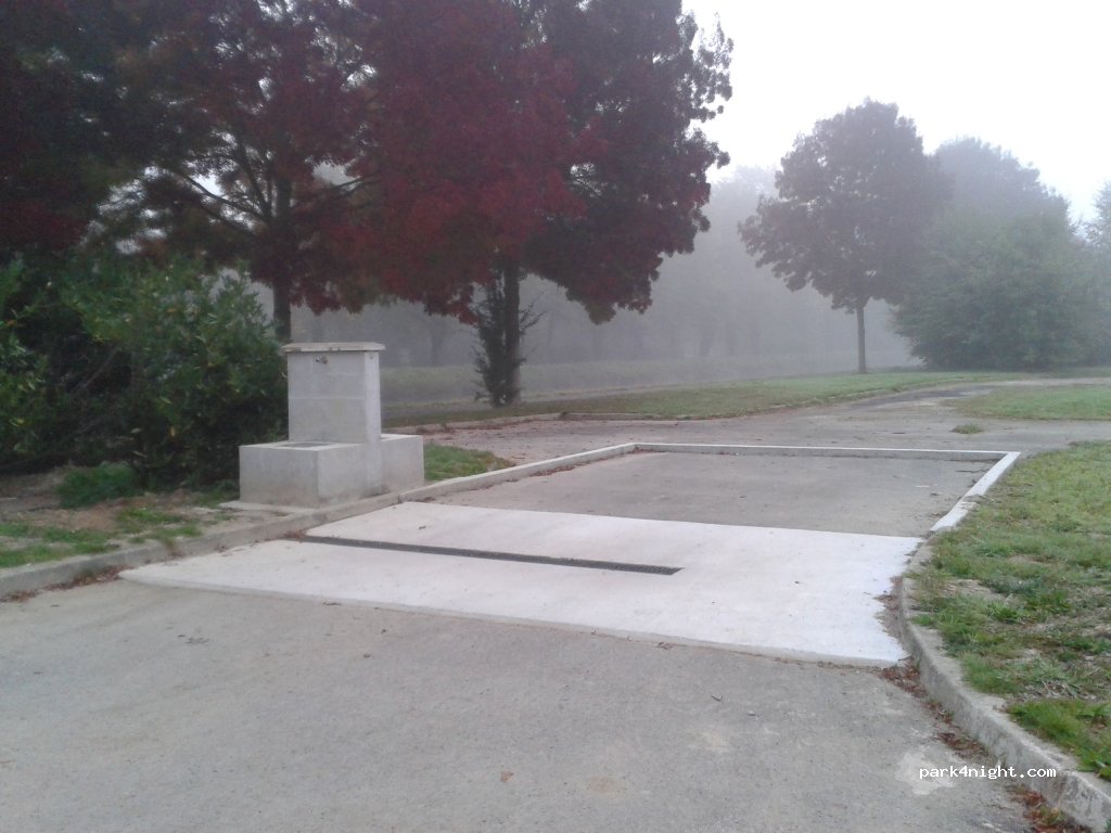 (22570) Plélauff - 33 Le Bout du Pont — foto