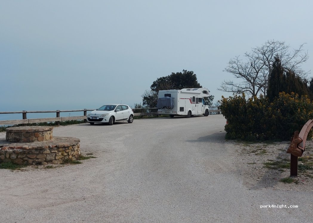 (61121) Pesaro - 262 Strada Panoramica Adriatica — foto
