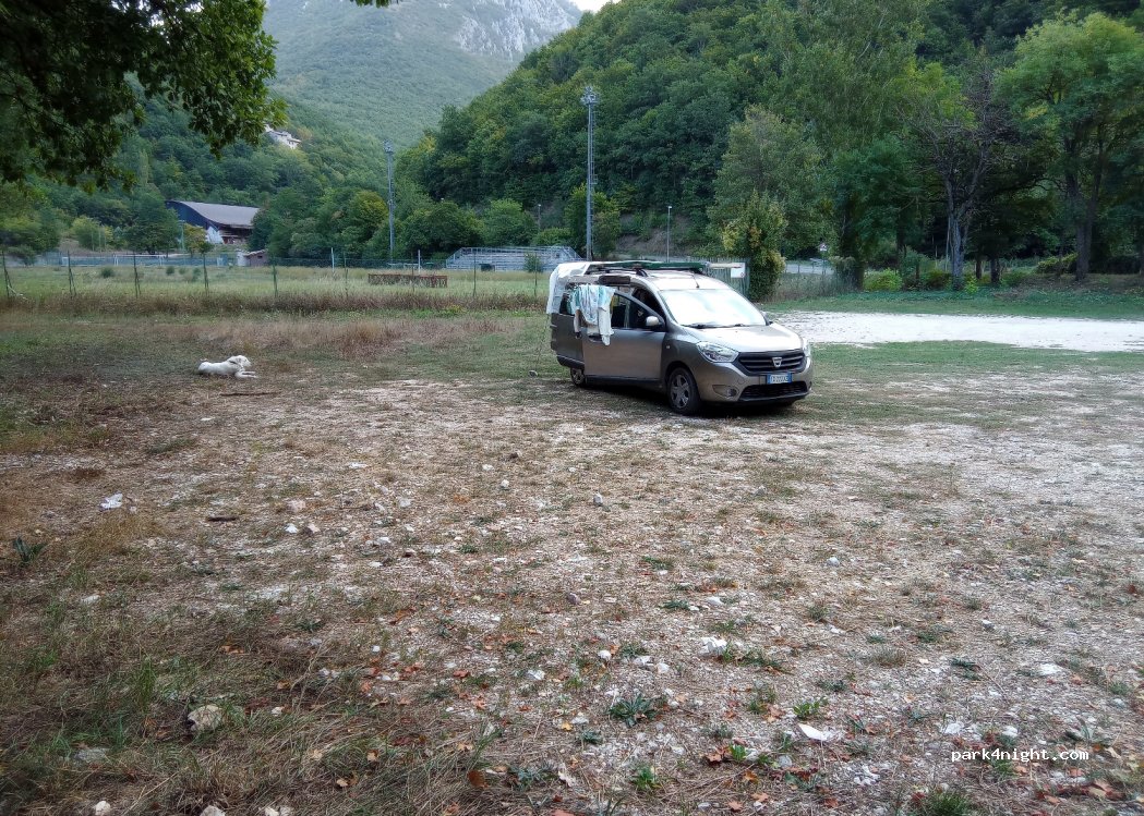 (62039) Ussita - Strada Ussita-Frontignano — foto