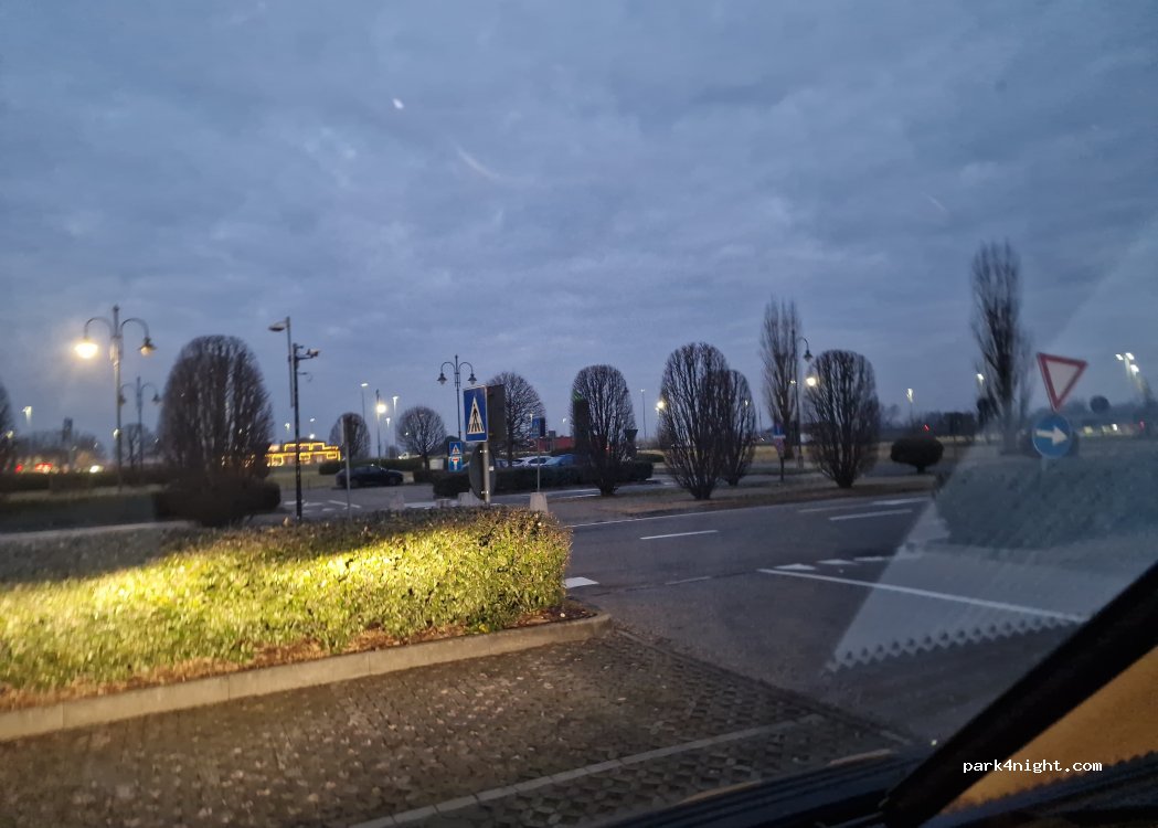 (43036) Fidenza - Via Federico Fellini — foto 3