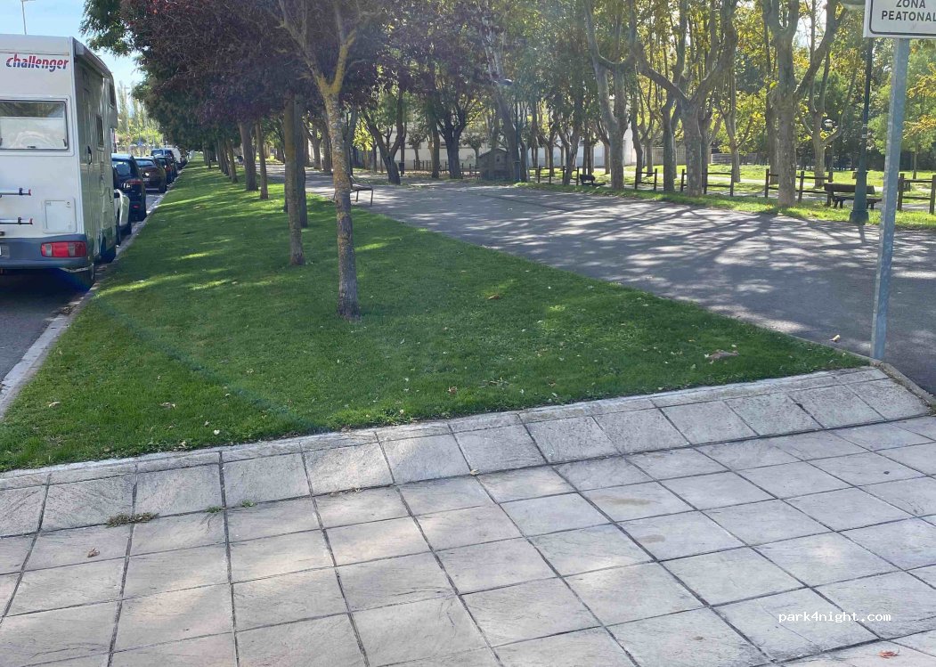 (31400) Sangüesa - 1 Calle Cantolagua — foto 3