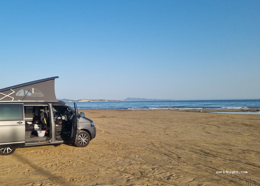 (490 81) Agios Stefanos - Unnamed Road — foto 5