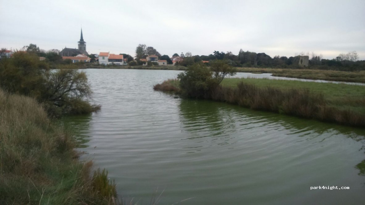 (85340) L'Île-d'Olonne - 1 des marais salant — foto 2