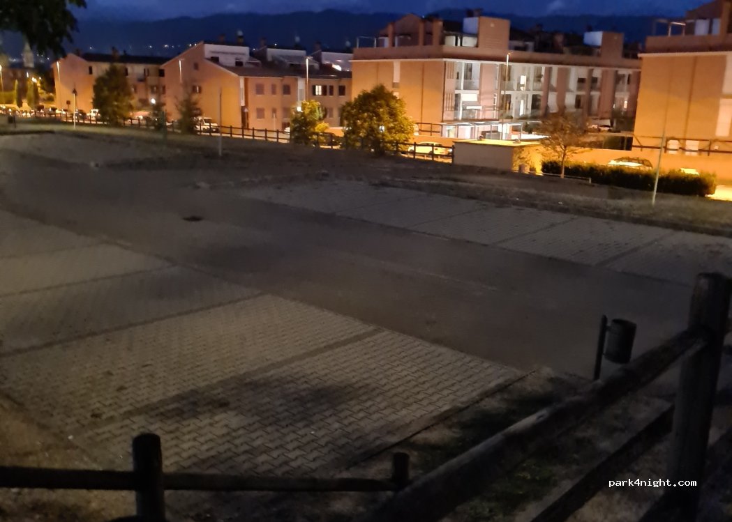 (52027) San Giovanni Valdarno - Viale dell'Unità d'Italia — foto