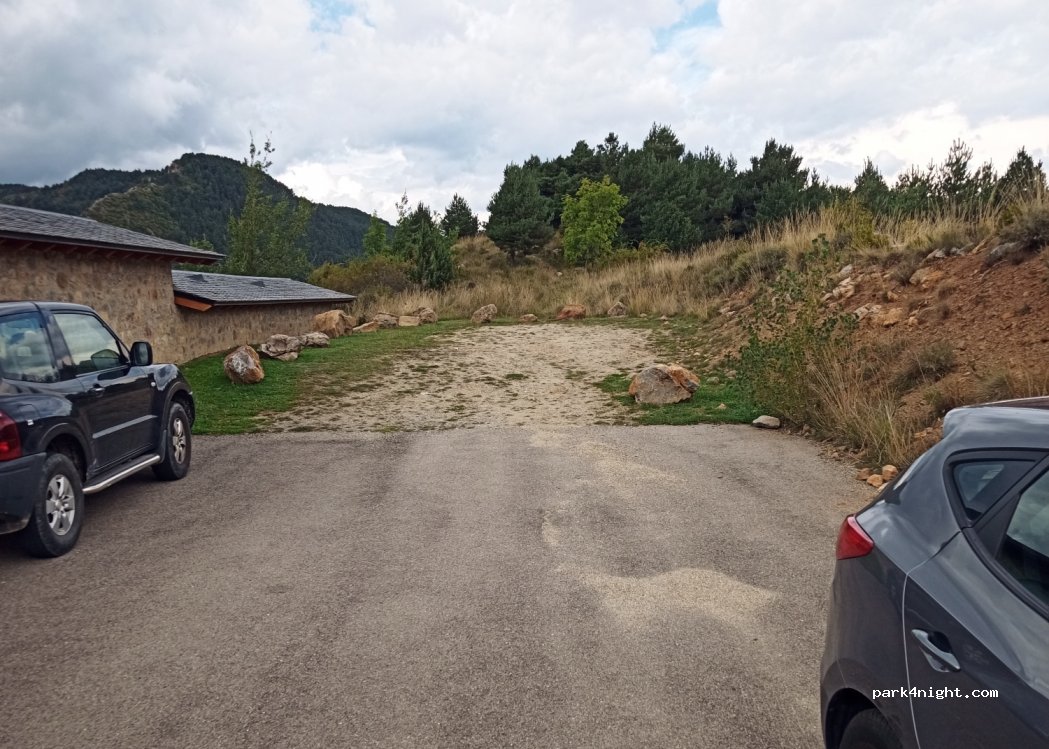 (17538) Urús - Camí del Collet del Jovell — foto