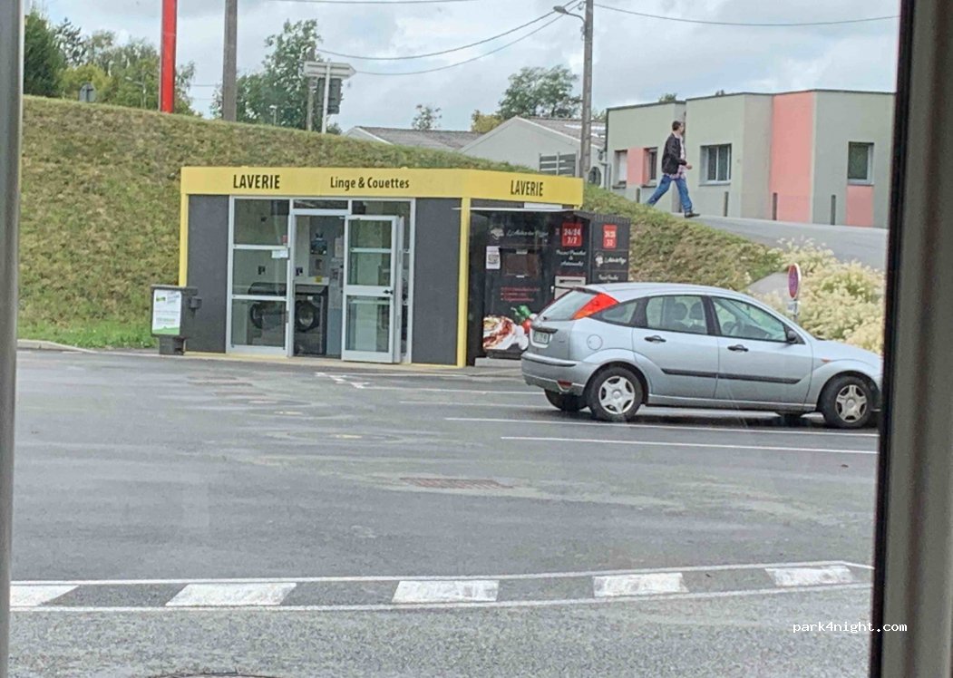 (35220) Châteaubourg - 1 Rue Gay Lussac — foto 3