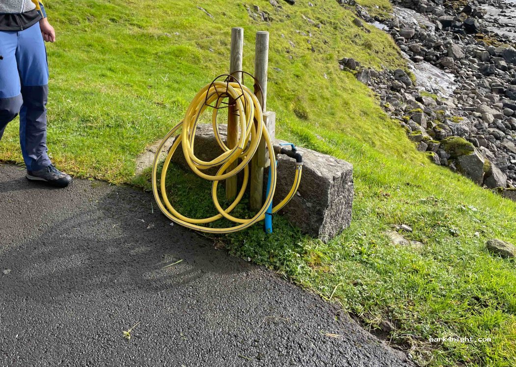 () Sørvágur - 6-10 Bíggjarvegur — foto